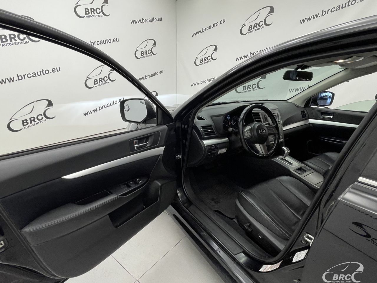 Subaru Legacy | 17