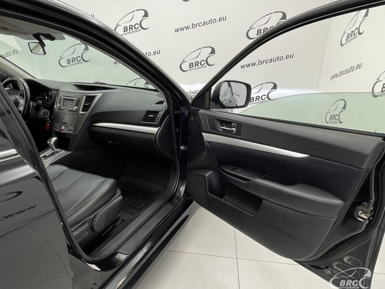 Subaru Legacy | 6