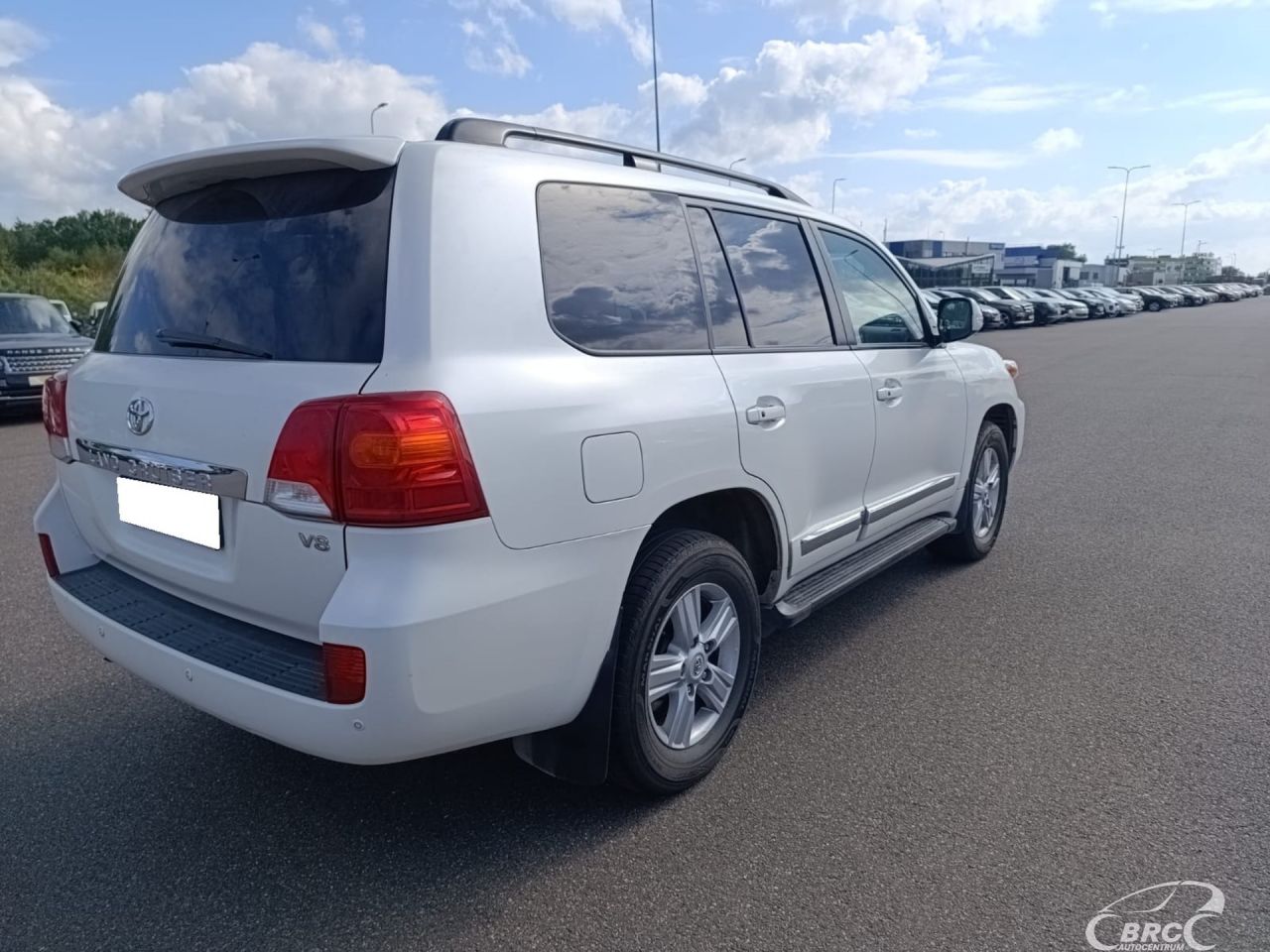 Toyota Land Cruiser | 5