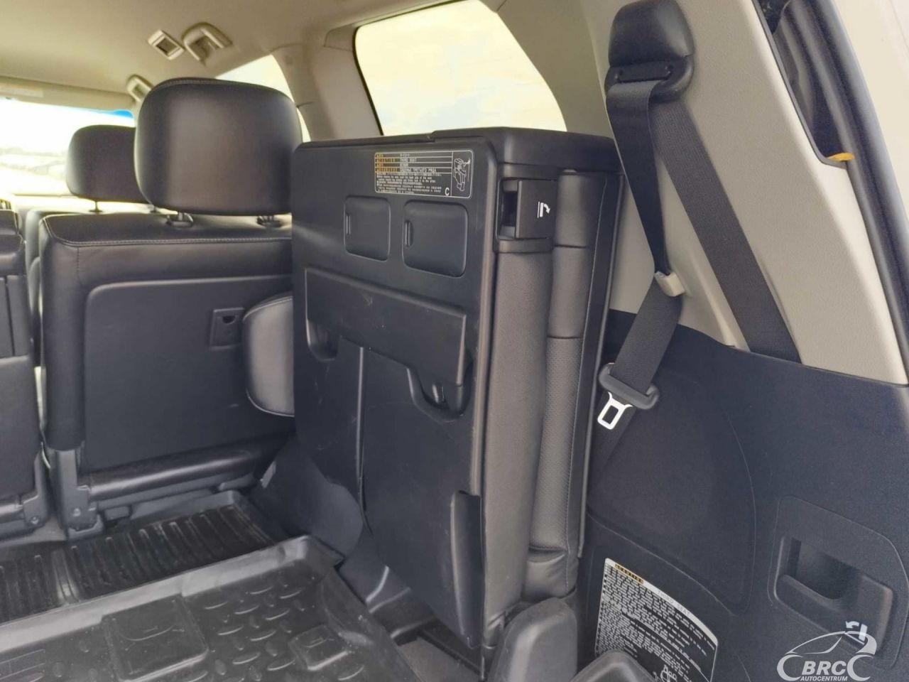 Toyota Land Cruiser | 25