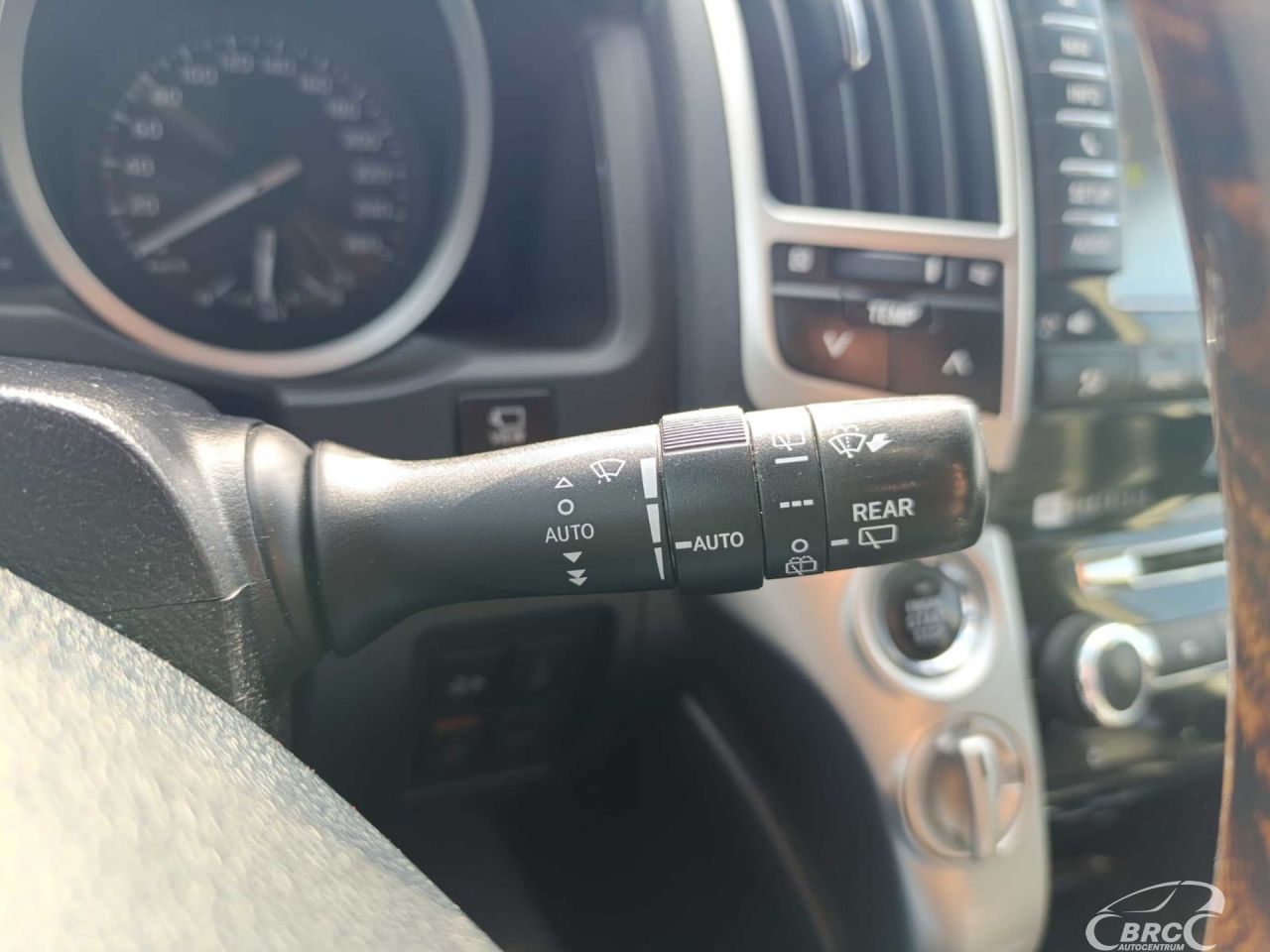 Toyota Land Cruiser | 22