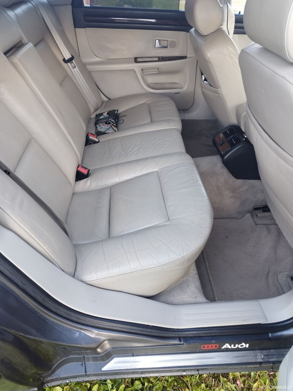 Audi A8 | 13