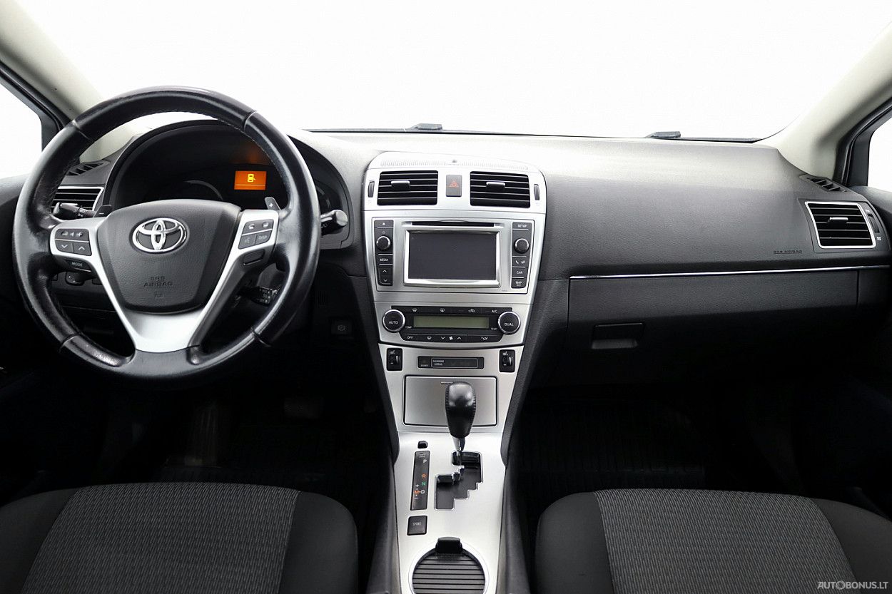 Toyota Avensis | 4