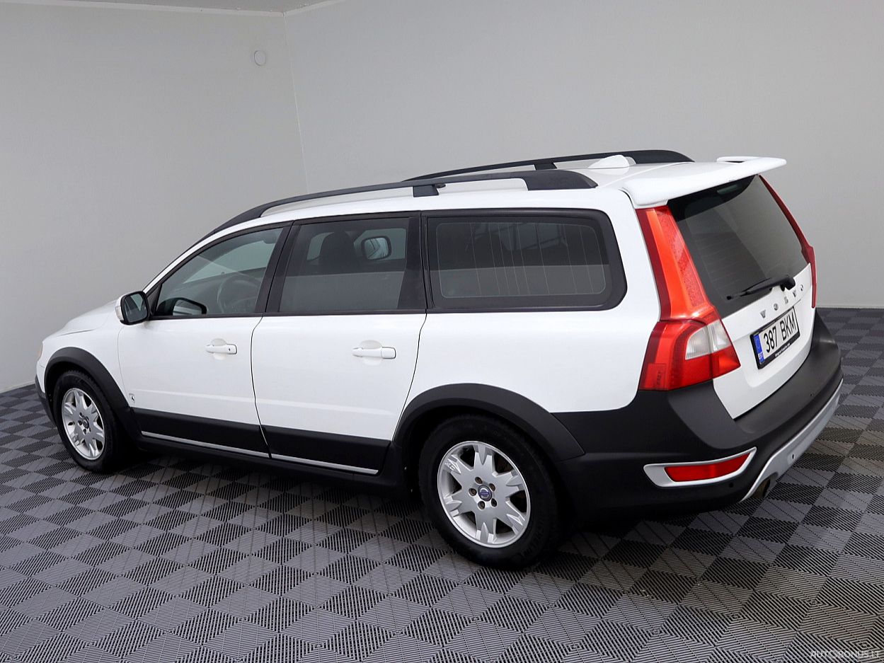 Volvo XC70 | 3
