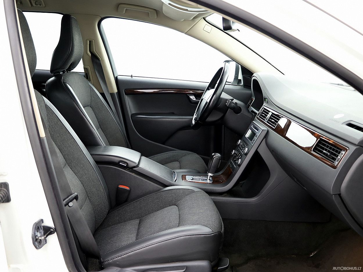 Volvo XC70 | 5