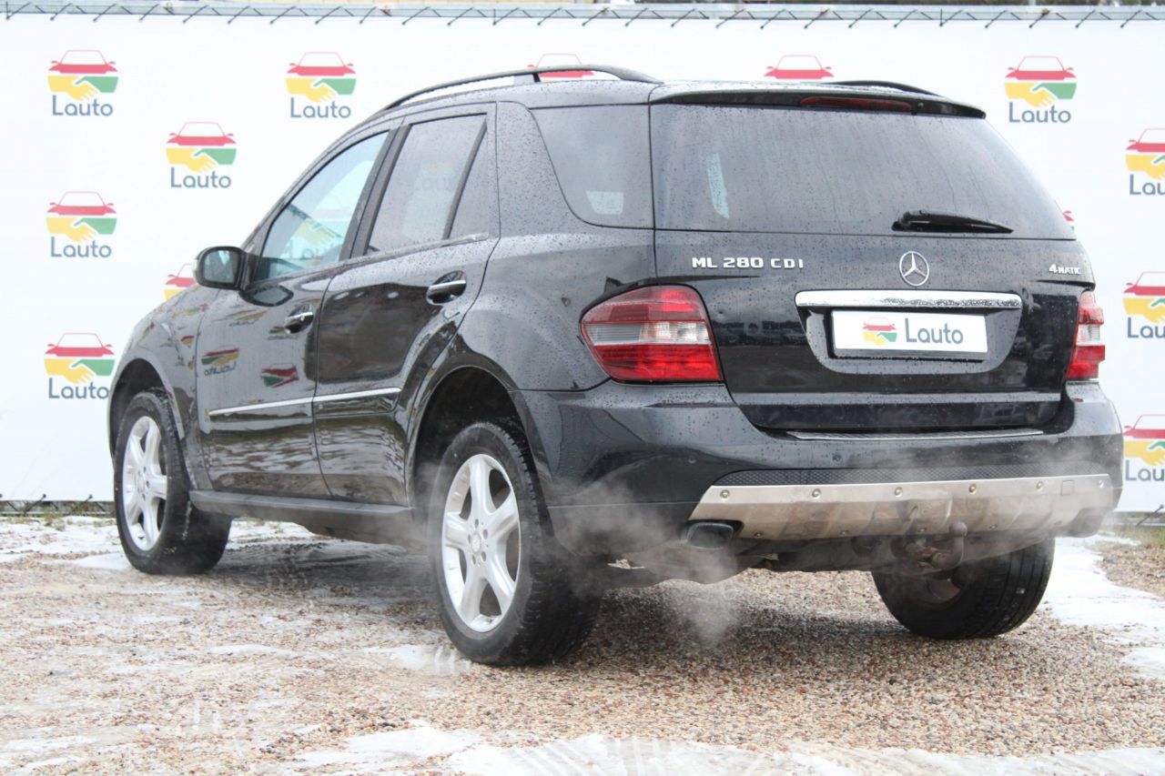 Mercedes-Benz ML280 | 3