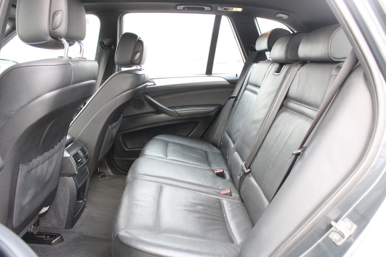 BMW X5 | 8