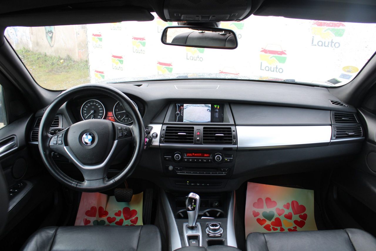 BMW X5 | 9