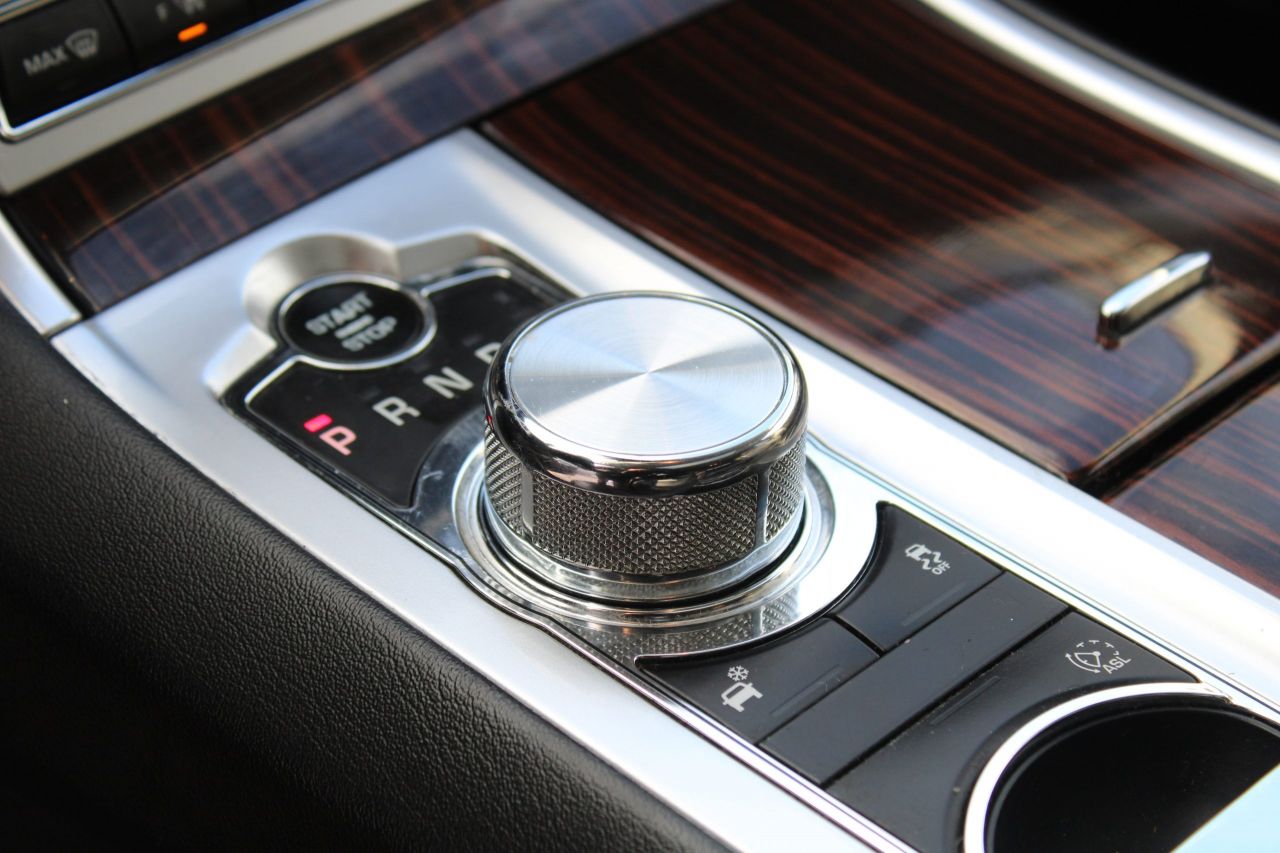 Jaguar XF | 7