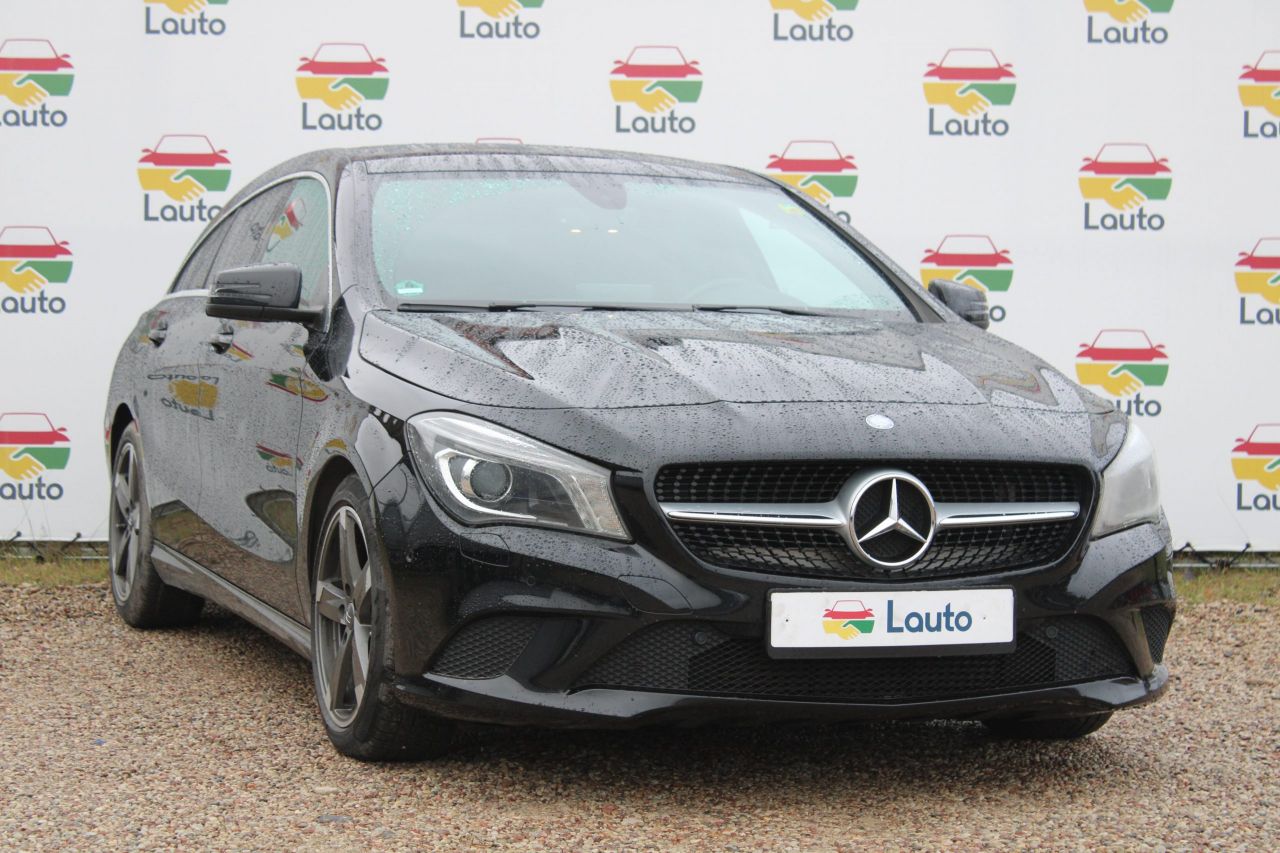 Mercedes-Benz CLA220 | 1