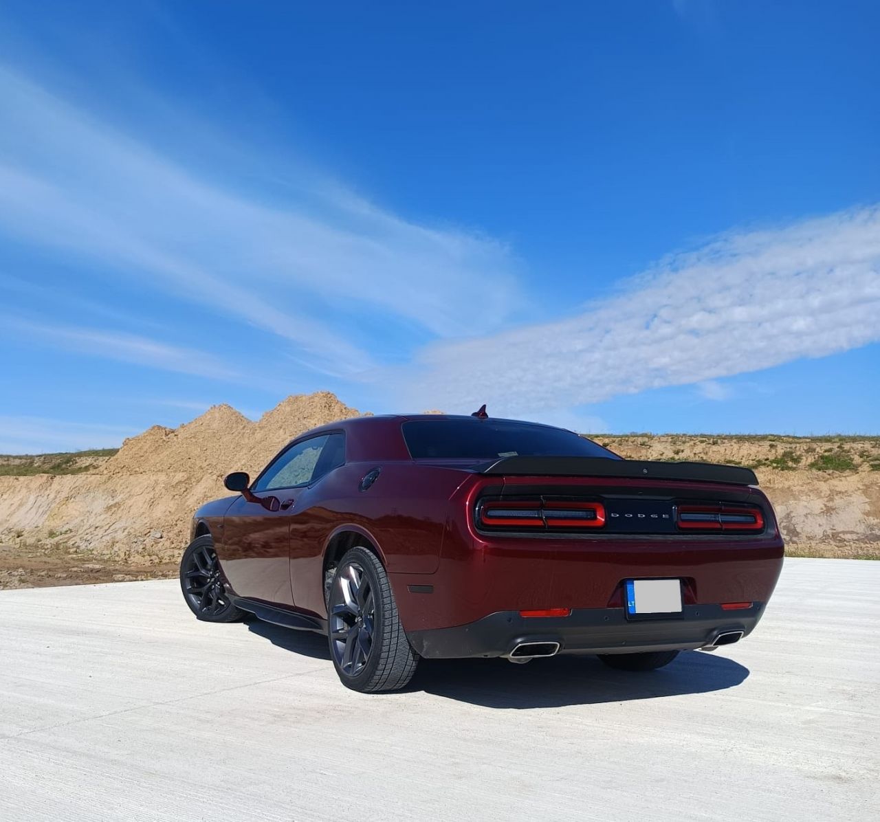 Dodge Challenger