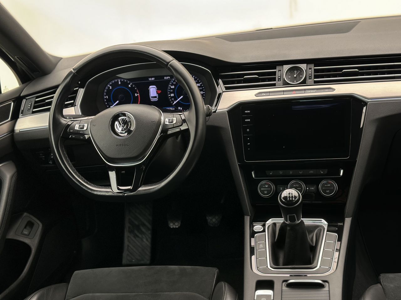 Volkswagen Passat | 15