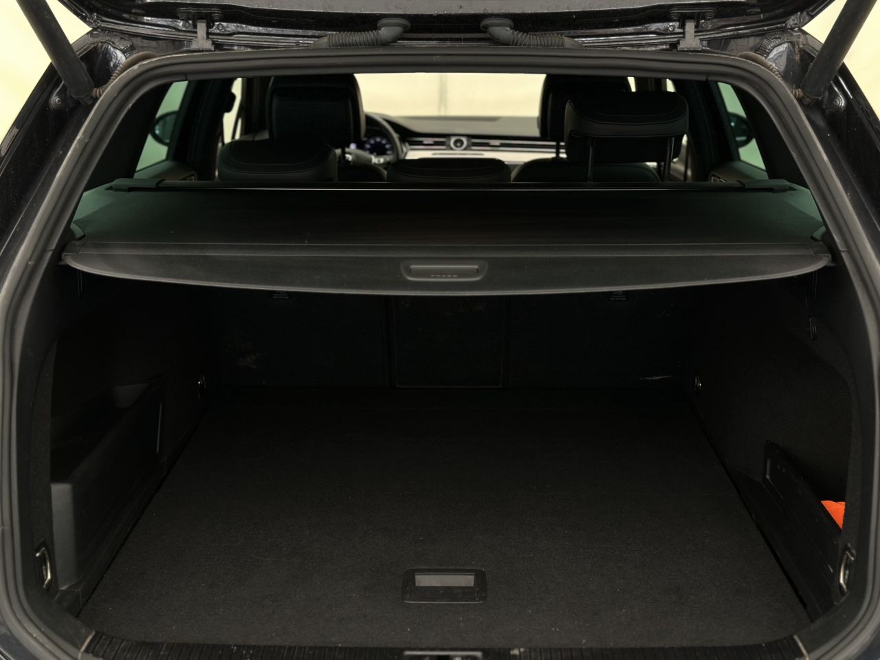 Volkswagen Passat | 11