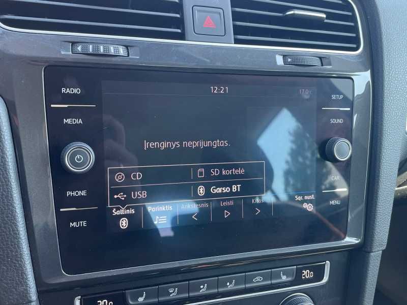 Volkswagen Golf | 11