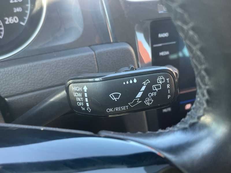 Volkswagen Golf | 15
