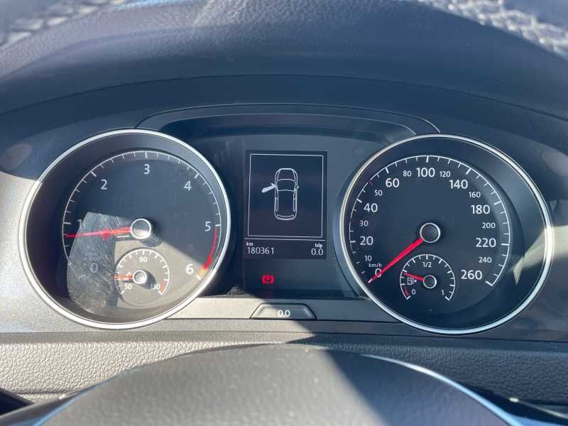 Volkswagen Golf | 18