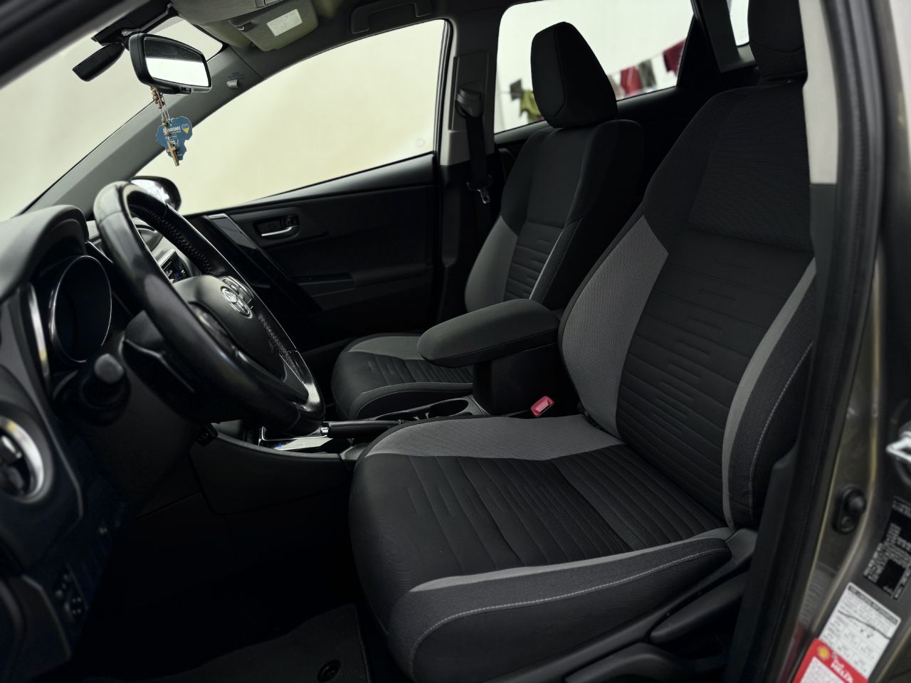 Toyota Auris | 9