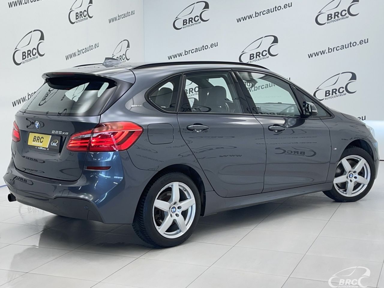 BMW 225 | 1