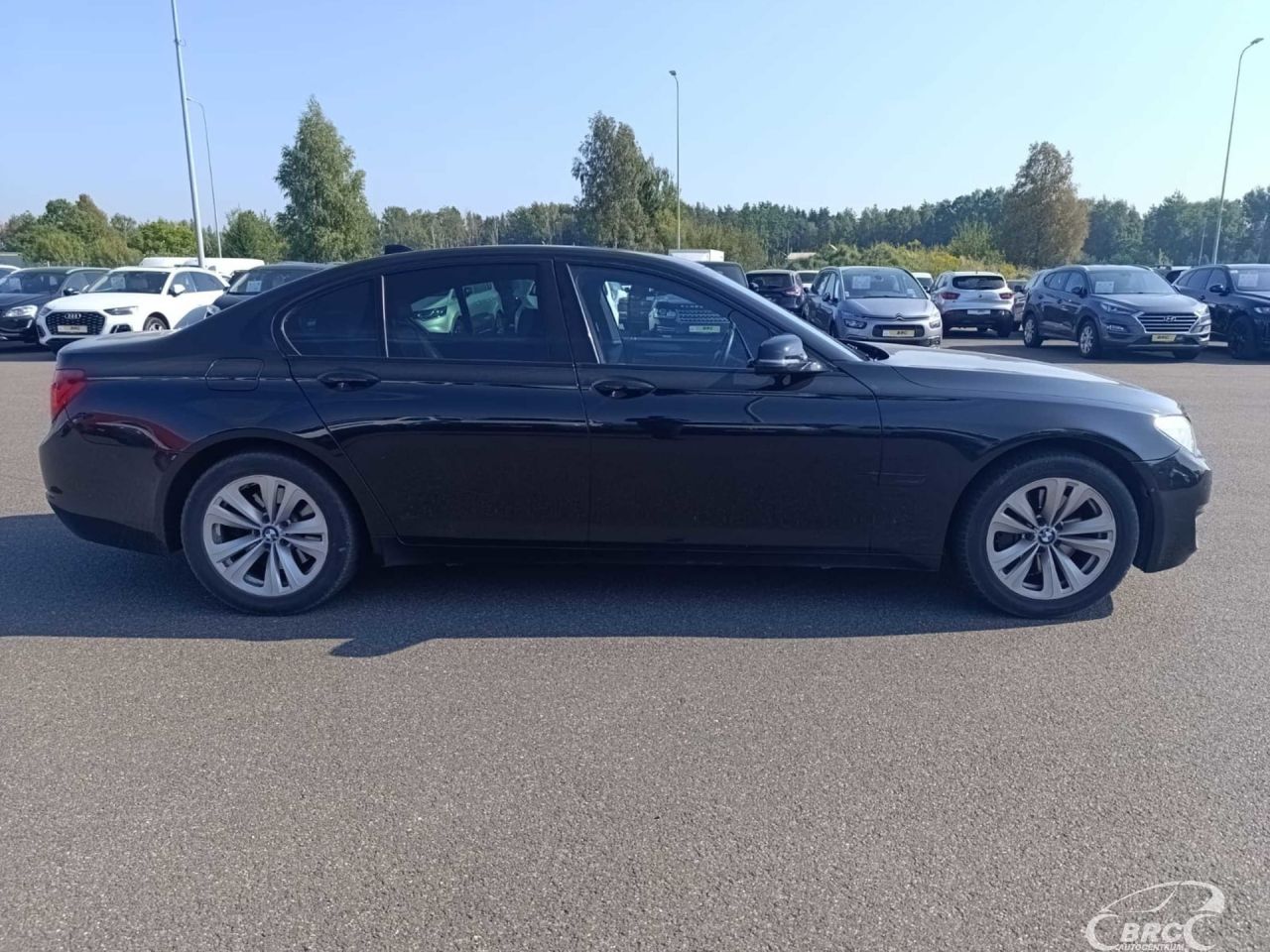BMW 740 | 5