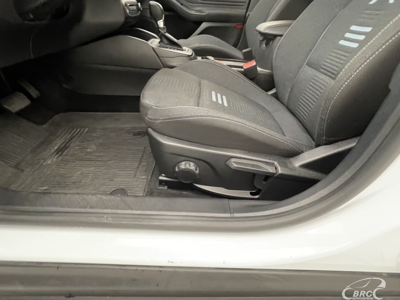 Ford Focus | 19