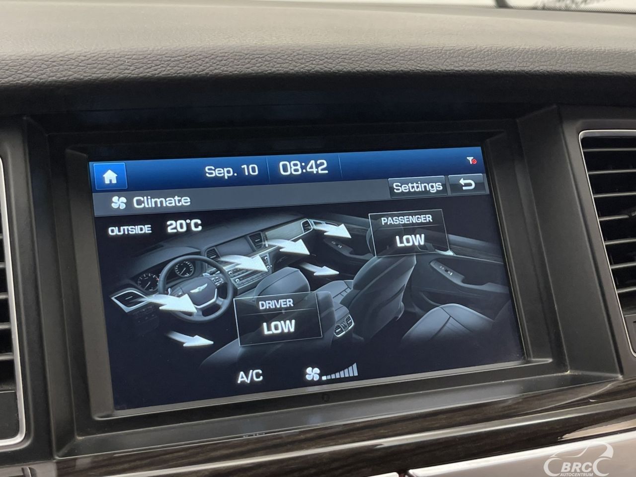 Hyundai Genesis | 33