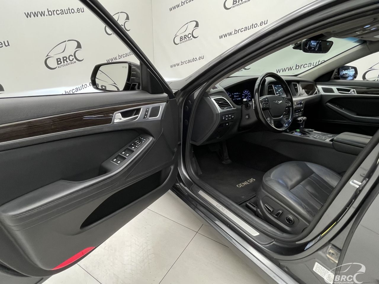Hyundai Genesis | 19