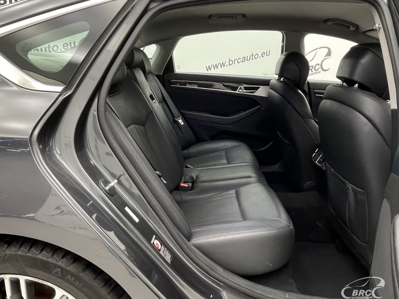 Hyundai Genesis | 11