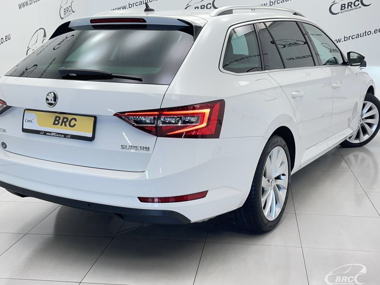 Skoda Superb | 52