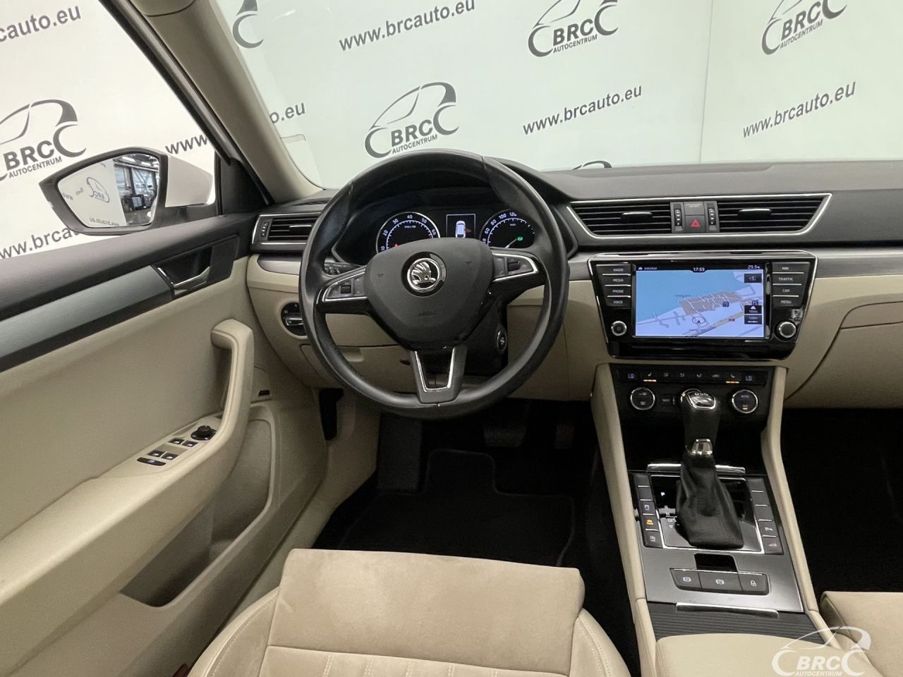 Skoda Superb | 16