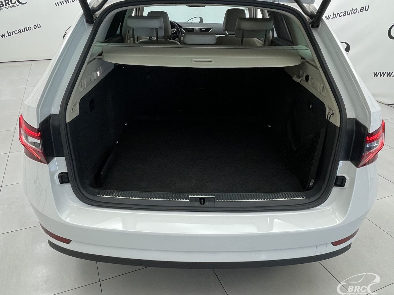 Skoda Superb | 47