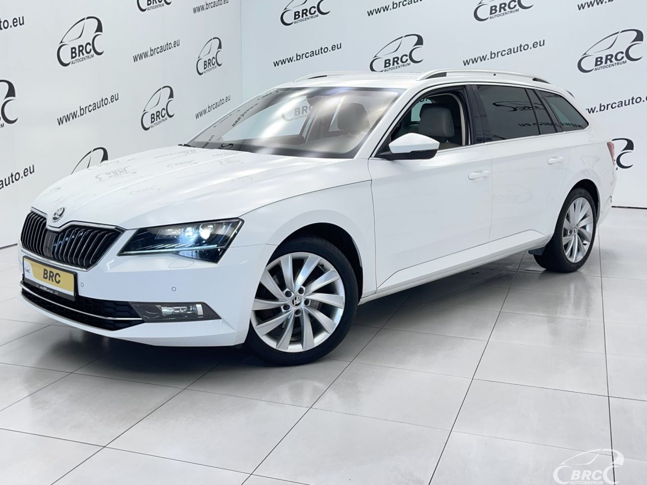 Skoda Superb, 2.0 l., universalas