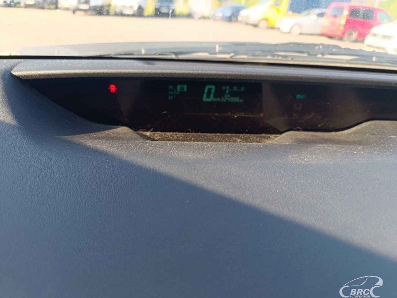 Toyota Prius | 13