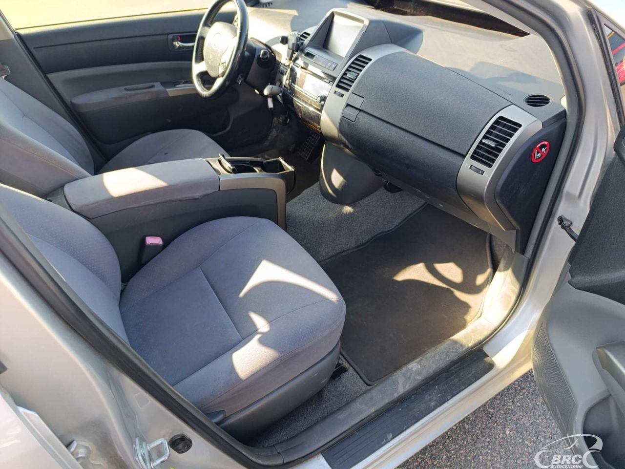 Toyota Prius | 15