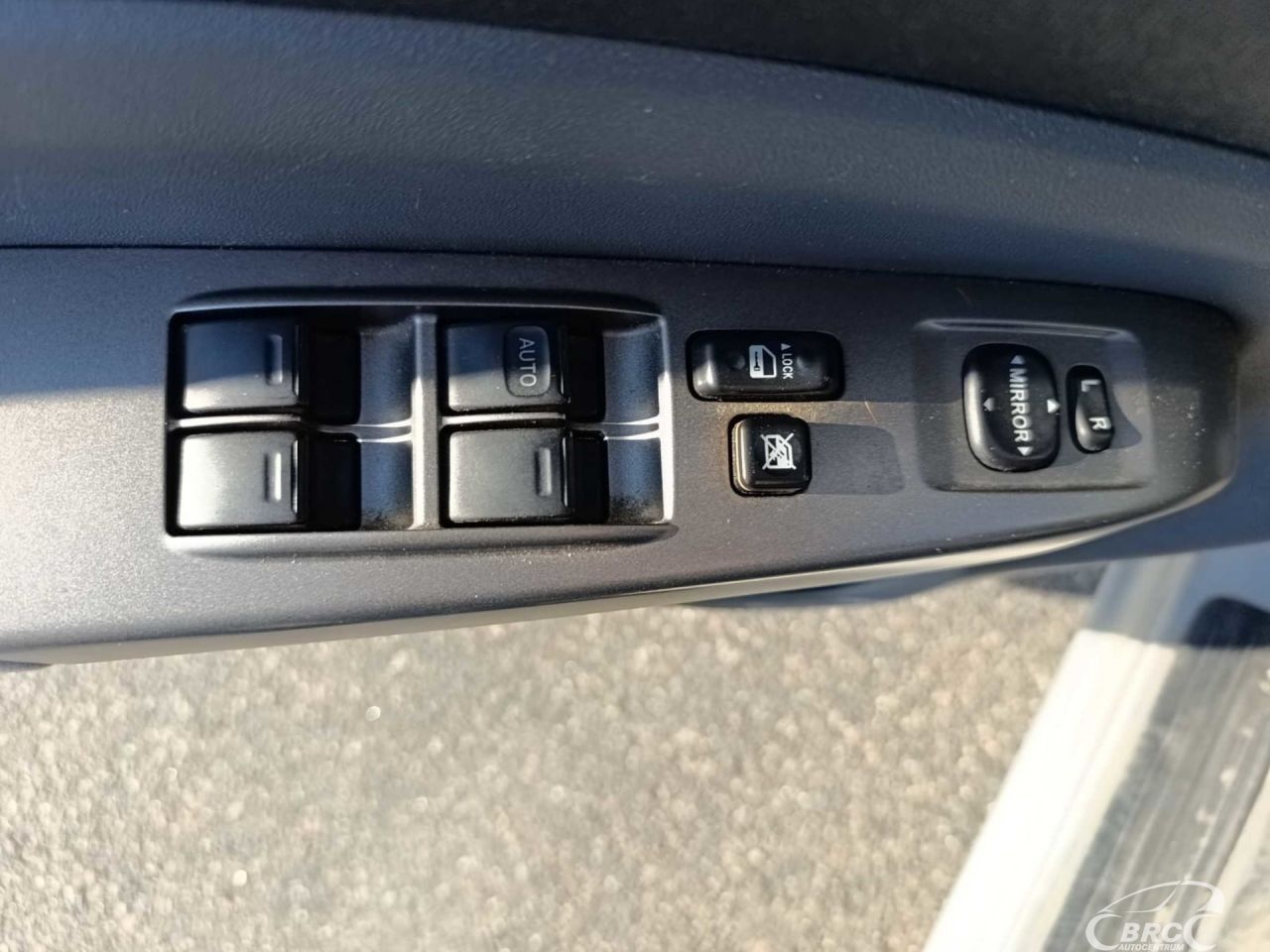 Toyota Prius | 15