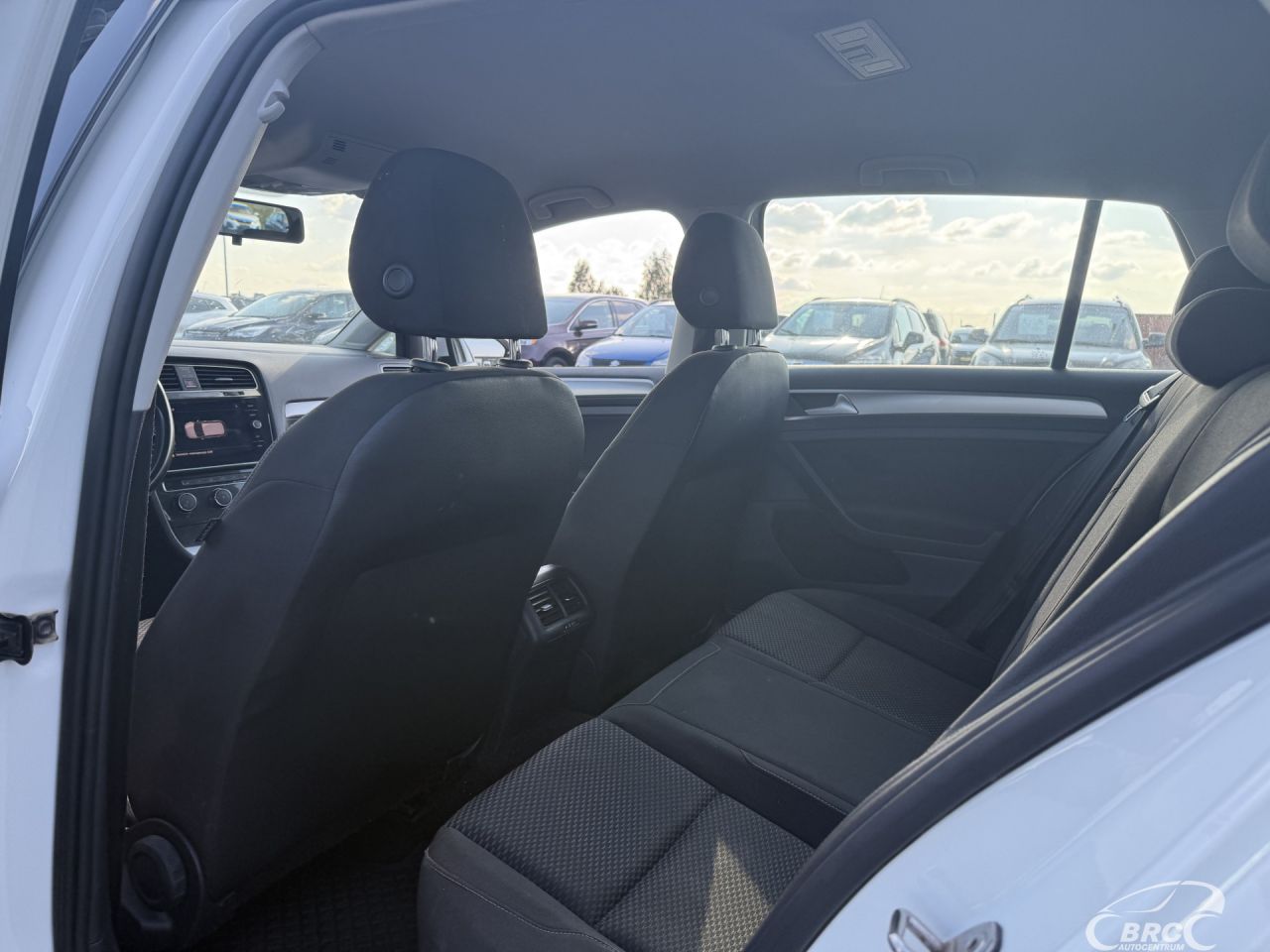 Volkswagen Golf | 20
