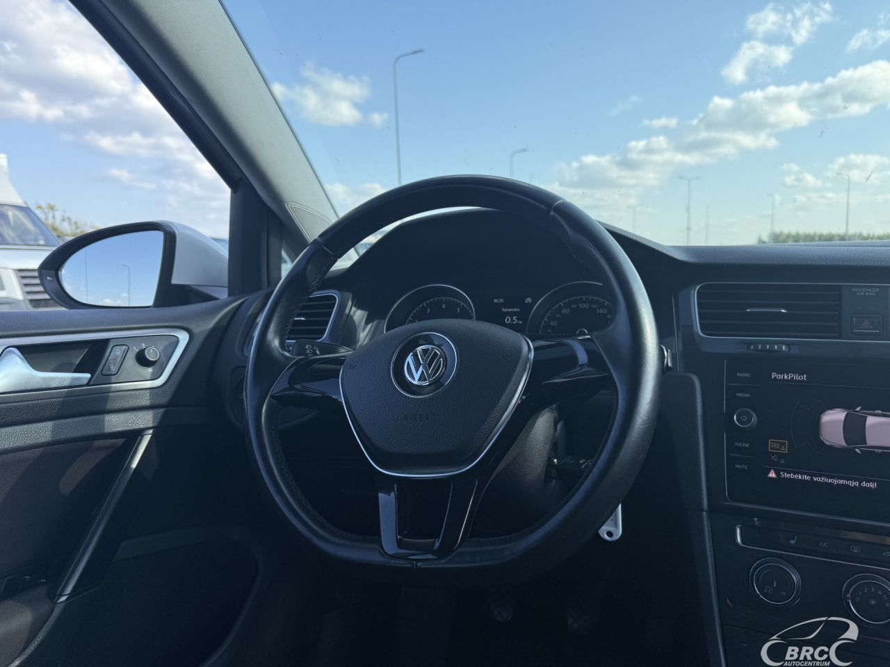 Volkswagen Golf | 18