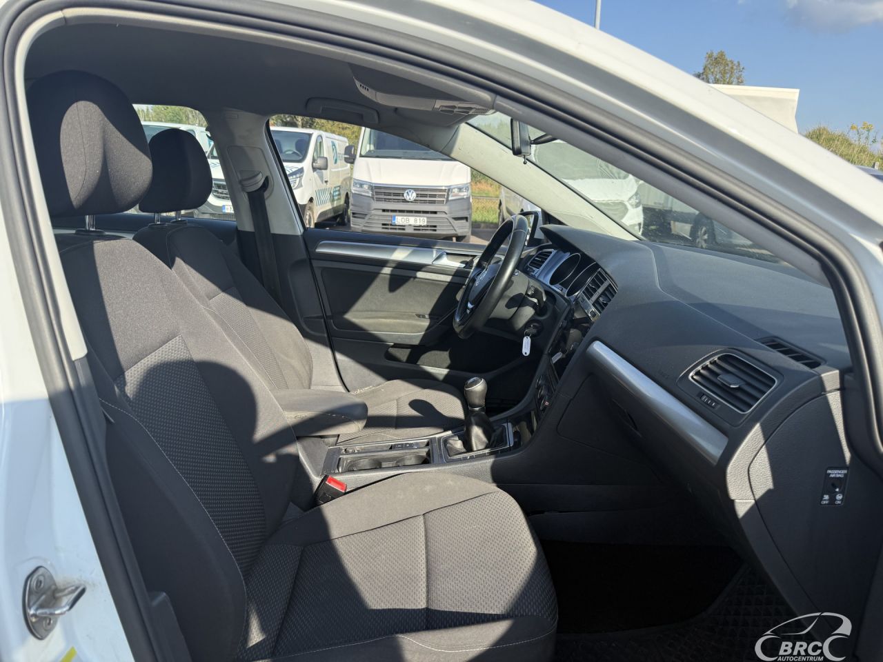 Volkswagen Golf | 20