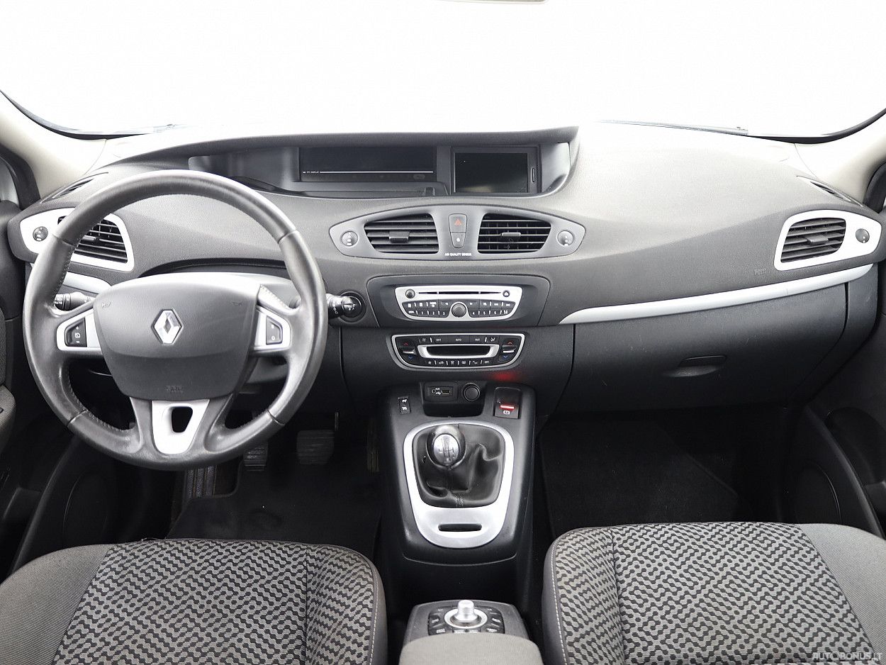 Renault Scenic | 4
