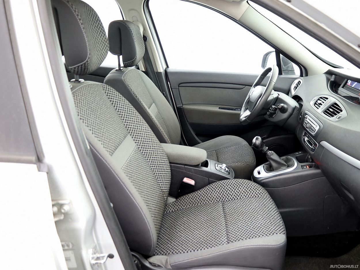 Renault Scenic | 5