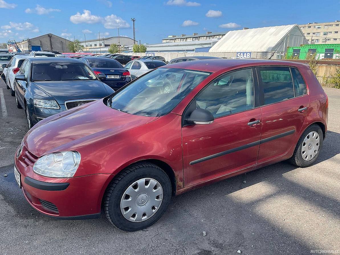 Volkswagen Golf | 1