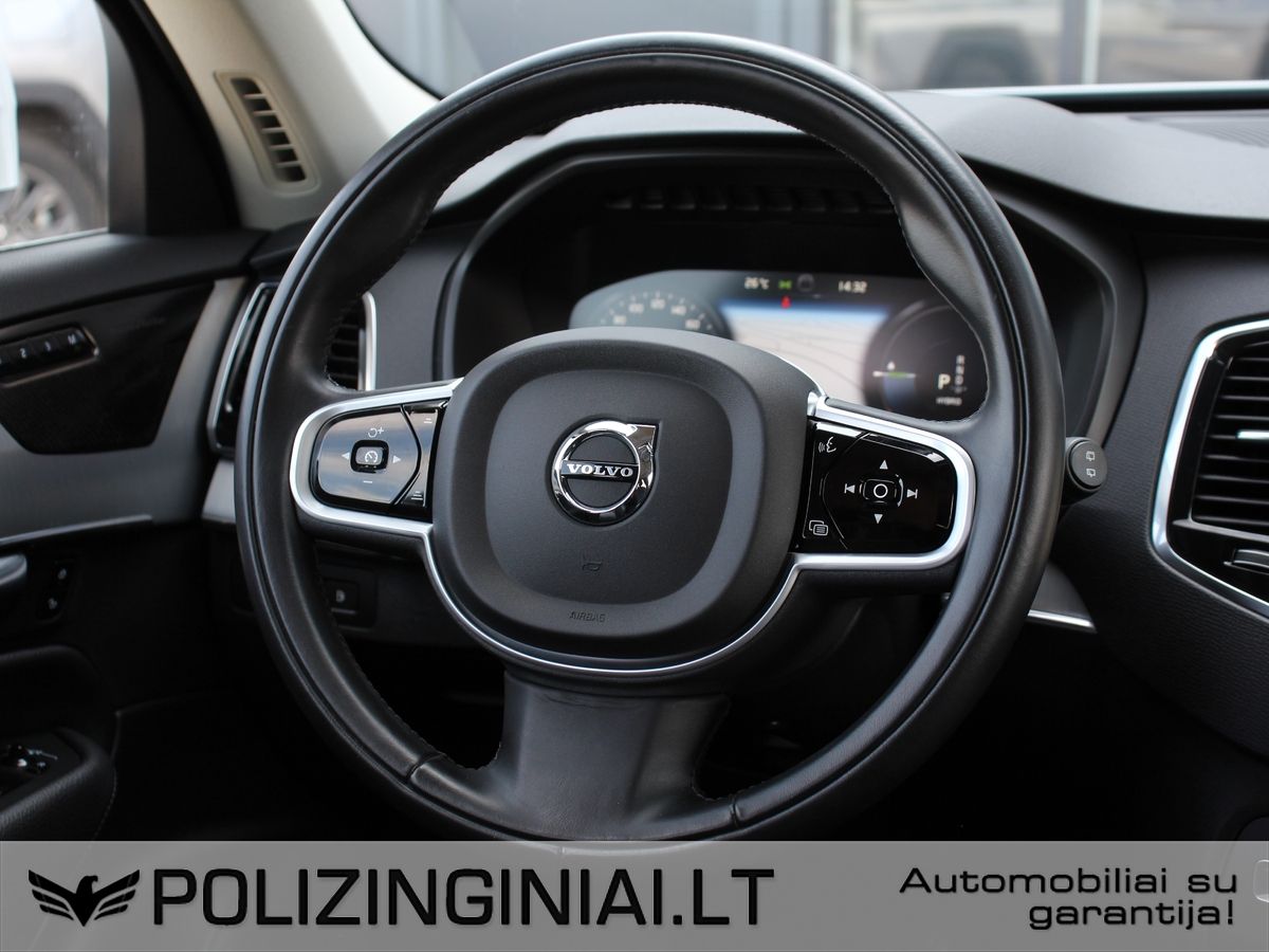 Volvo XC90 | 5