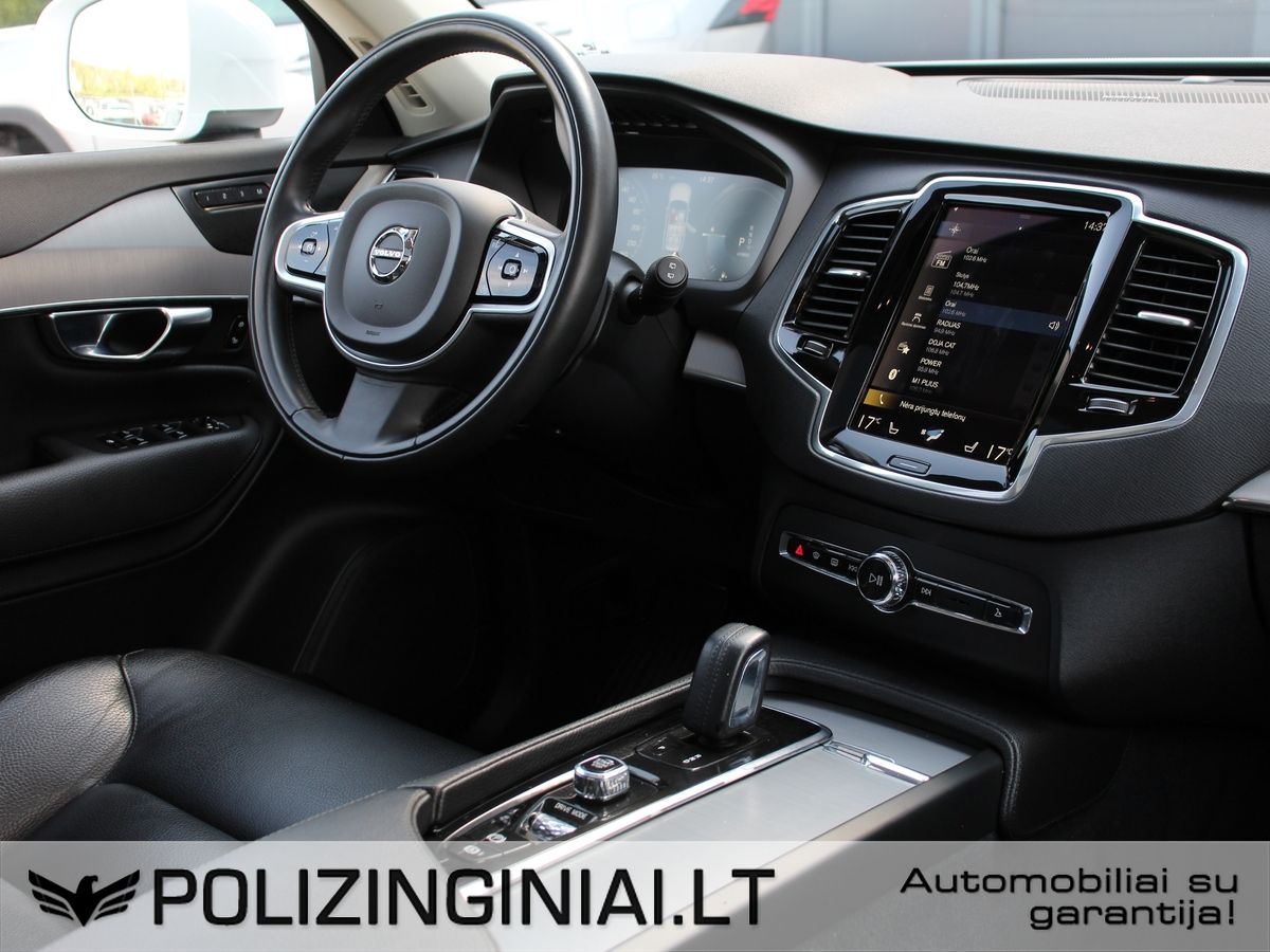 Volvo XC90 | 4