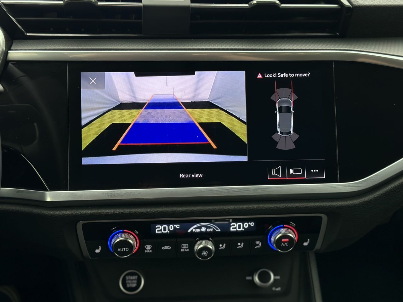 Audi Q3 | 20