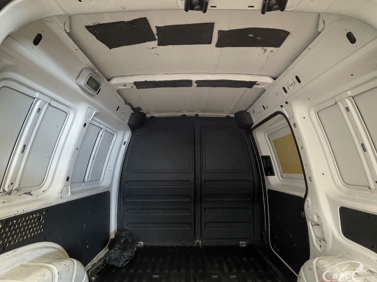 Volkswagen Caddy | 12