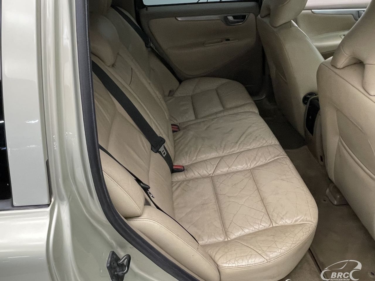 Volvo V70 | 9