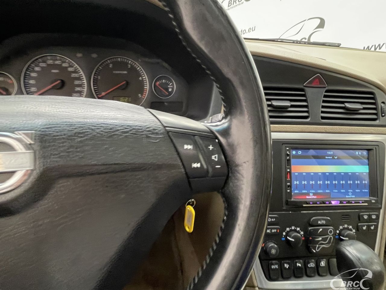 Volvo V70 | 26