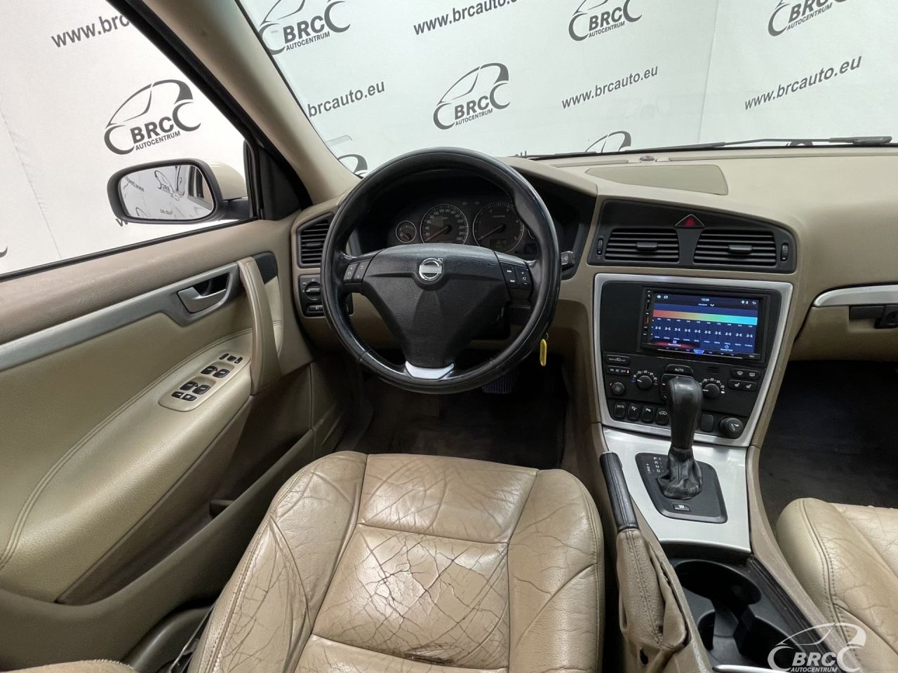 Volvo V70 | 12