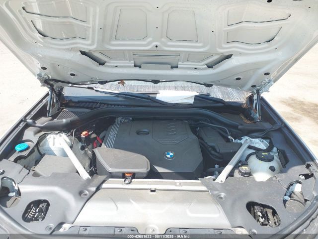 BMW X3 | 8