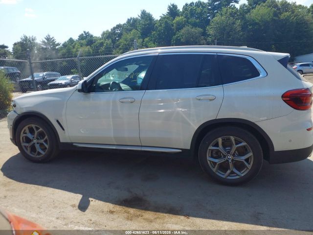 BMW X3 | 12