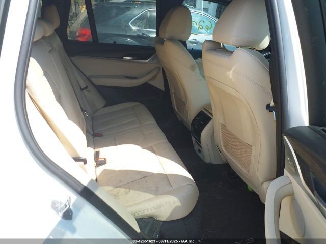 BMW X3 | 6